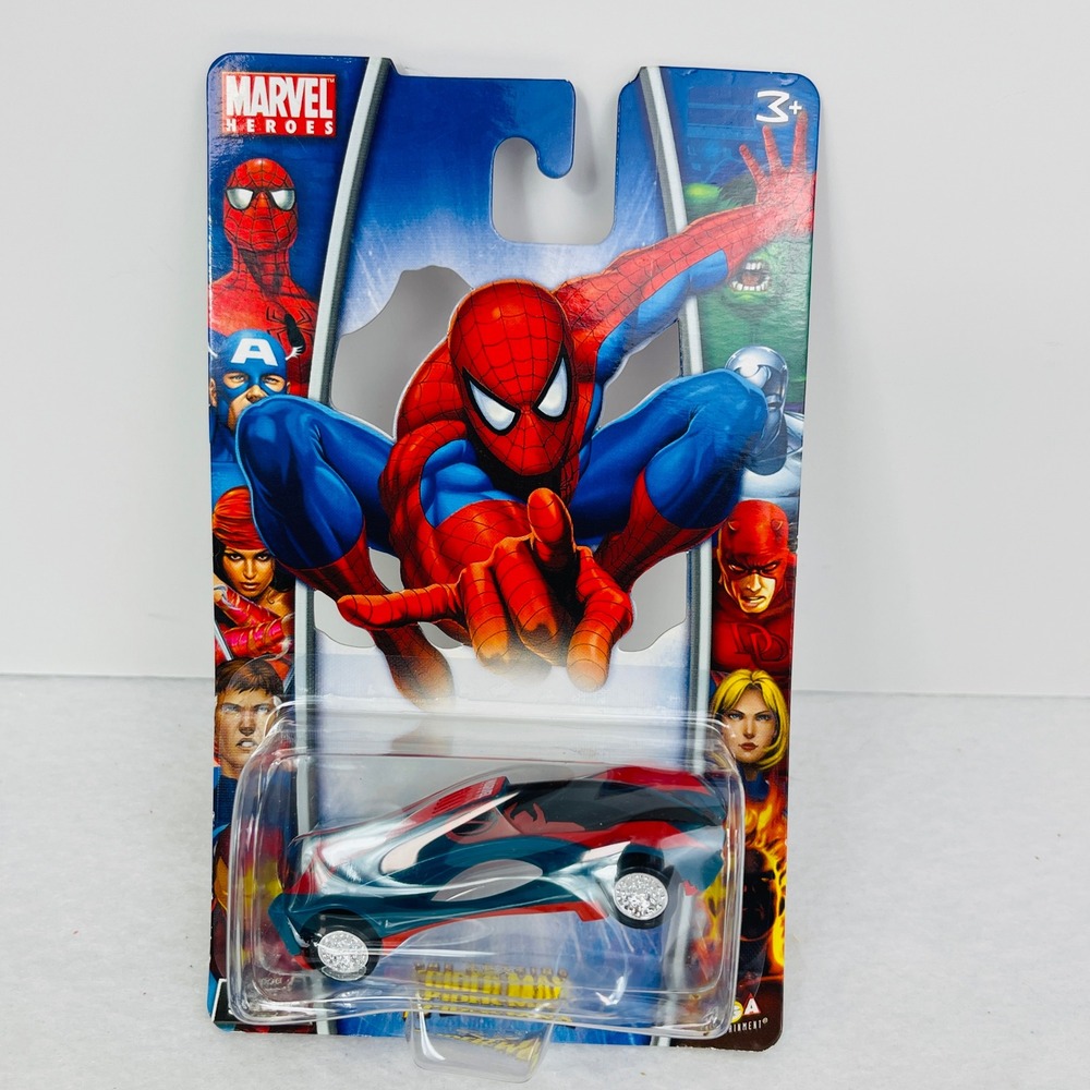 Marvel Spider-Man Die-cast Car Red Blue S901 Marvel Heroes MGA Entertainment NEW